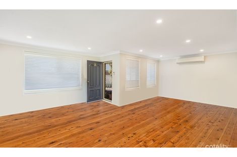 Property photo of 2/16 Coraki Close Ourimbah NSW 2258