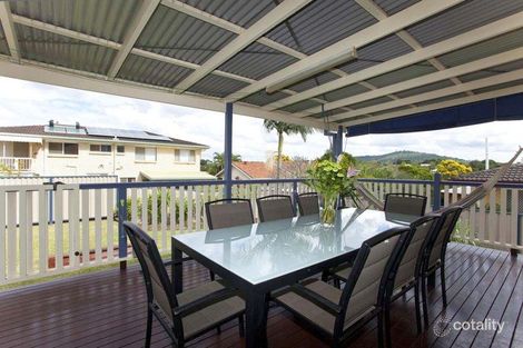 Property photo of 12 Lewana Street Mansfield QLD 4122