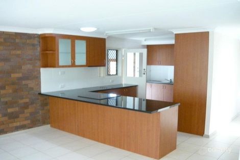 1 Mccracken St, Walkervale, QLD 4670