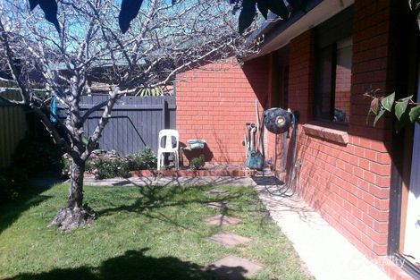 Property photo of 2/7 Waratah Way Wodonga VIC 3690
