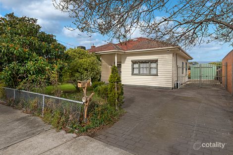 Property photo of 135 Kent Road Pascoe Vale VIC 3044