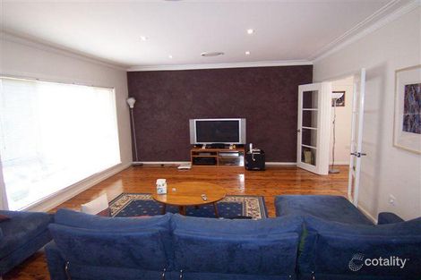 Property photo of 12 Ross Crescent Griffith NSW 2680