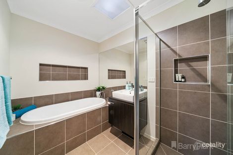 Property photo of 34 Arden Avenue Pakenham VIC 3810