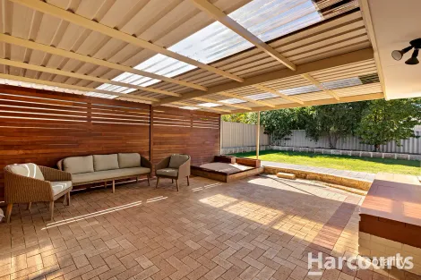 Property photo of 7 St James Place Greenfields WA 6210