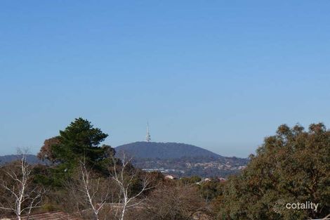 Property photo of 4 Dalgleish Close Spence ACT 2615