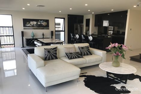 Property photo of 32 Gasnier Avenue North Kellyville NSW 2155