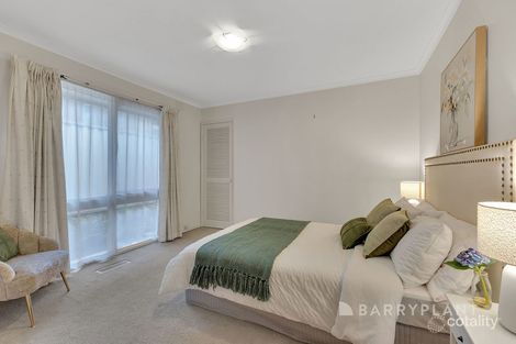 Property photo of 2 The Glade Wheelers Hill VIC 3150