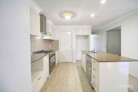 Property photo of 3 Barrams Road South Ripley QLD 4306