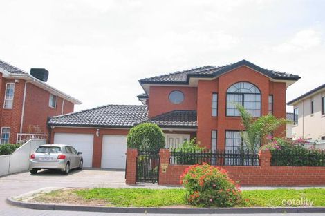 4 Central Park Ave, Maribyrnong, VIC 3032