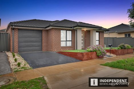 Property photo of 4 Maribyrnong Way Cobblebank VIC 3338
