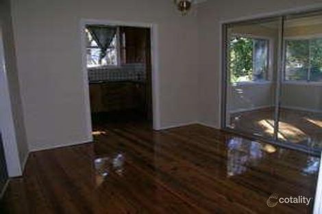 Property photo of 28 Joyce Avenue Wyoming NSW 2250