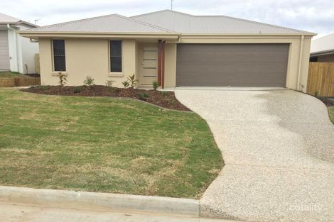 Property photo of 30 Leabrook Place Pimpama QLD 4209