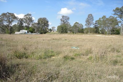 36 Saunders St, Raceview, QLD 4305