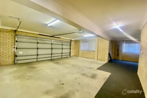 Property photo of 5 Lawson Place Sunshine Bay NSW 2536