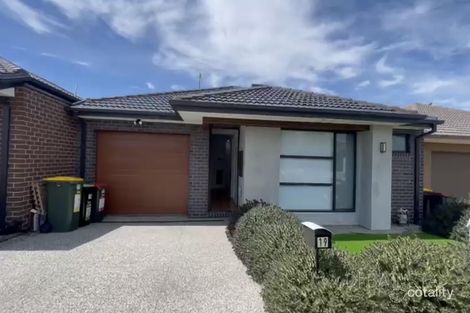 19 Hollyhock Rd, Craigieburn, VIC 3064