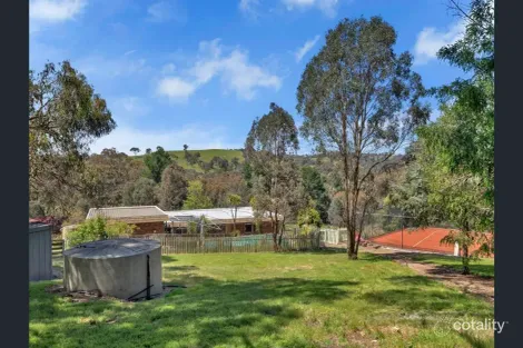 5 Bakers Rd, Kilmore East, VIC 3764