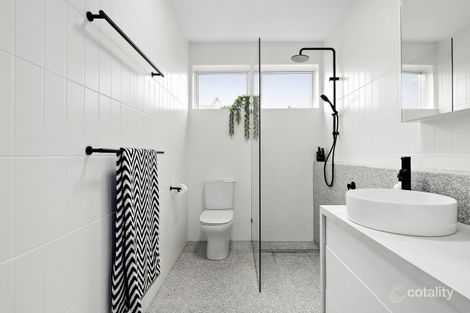 Property photo of 4/45 Beach Road Hampton VIC 3188