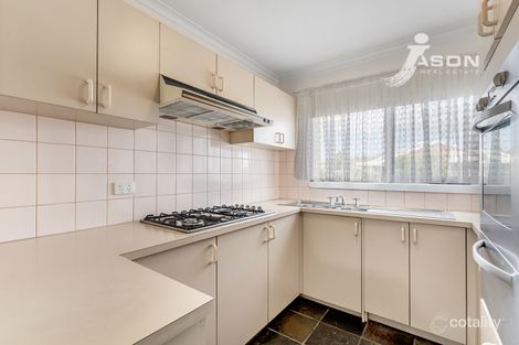 Property photo of 10 Casuarina Court Pascoe Vale VIC 3044