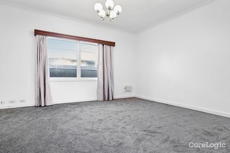 Property photo of 16 Glenluss Street Werribee VIC 3030