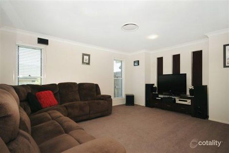 Property photo of 11 Honeyeater Drive Highfields QLD 4352