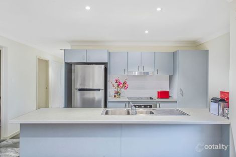 Property photo of 7 Toby Close Kallangur QLD 4503