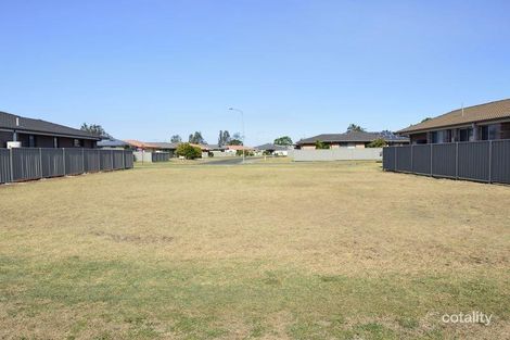 16 Bunya Pine Ct, West Kempsey, NSW 2440