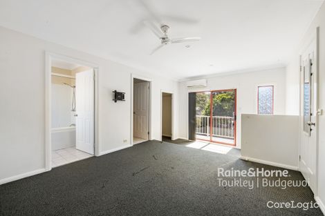 Property photo of 18 Ridgewood Drive Woongarrah NSW 2259