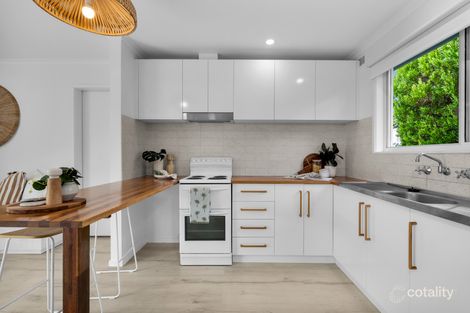 Property photo of 2/19 Wattle Road McCrae VIC 3938