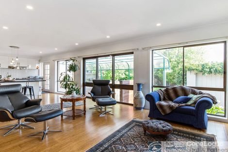 Property photo of 8 Hainthorpe Grove Mulgrave VIC 3170