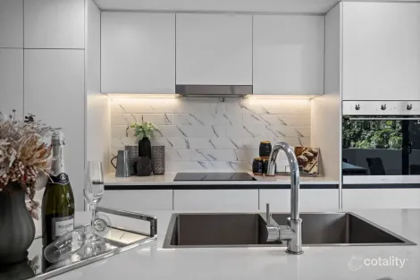 Property photo of 8/1 Adsett Street Taringa QLD 4068