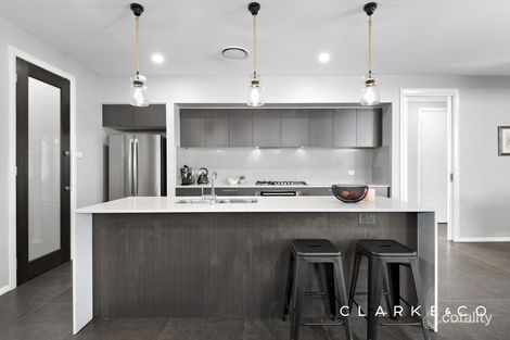 Property photo of 11 Watervale Circuit Chisholm NSW 2322