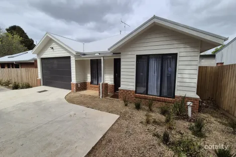 2/51 Simpson St, Ballan, VIC 3342