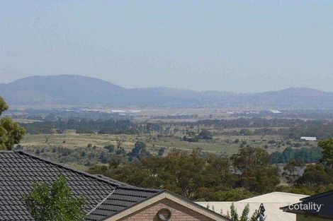 Property photo of 111 Waterfall Drive Jerrabomberra NSW 2619