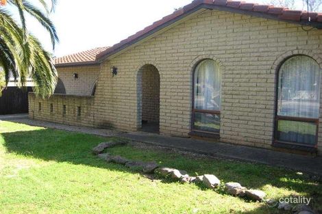 15 Elijah St, Morphett Vale, SA 5162