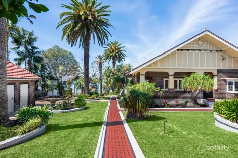 28 Carlton Cres, Kogarah Bay, NSW 2217