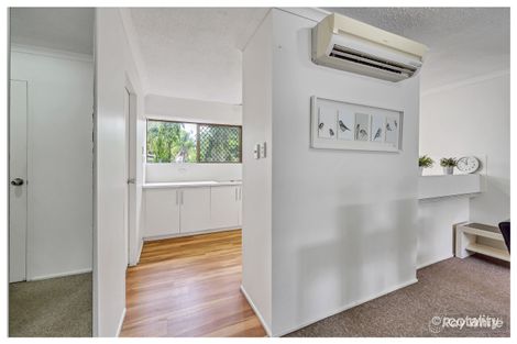 Property photo of 3/105 Cambridge Street The Range QLD 4700