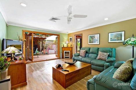 Property photo of 21 Seawind Terrace Berkeley Vale NSW 2261