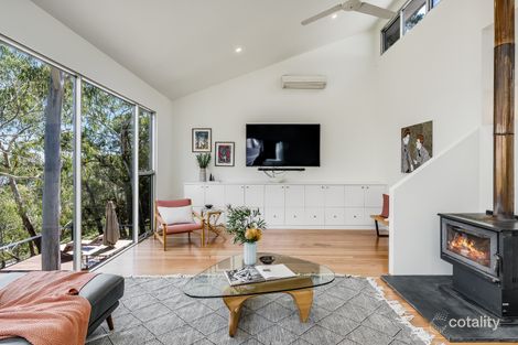 Property photo of 4 Staplehurst Lane Greenhill SA 5140