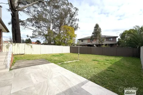 Property photo of 3 Dunbier Avenue Lurnea NSW 2170