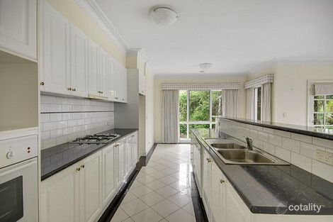 Property photo of 2 Ballara Court Highton VIC 3216