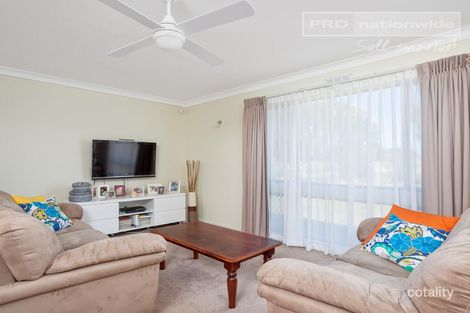 Property photo of 21 Lake Street Lake Albert NSW 2650