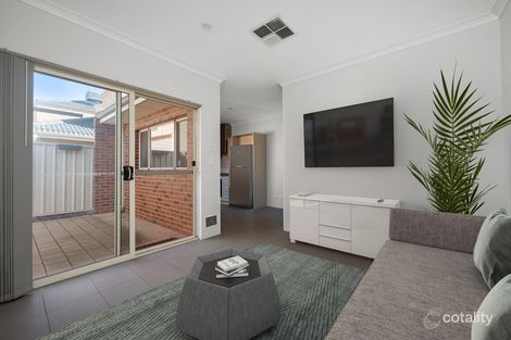 Property photo of 4D Batsford Way Canning Vale WA 6155
