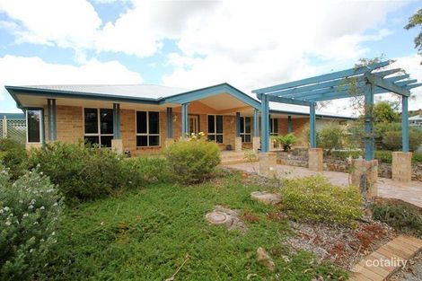 52 Welburn Lane, Tenterfield, NSW 2372