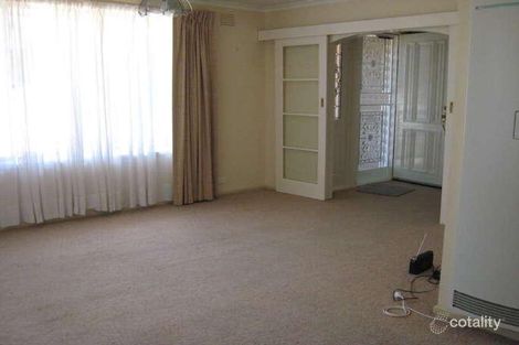 Property photo of 39 Wolverton Drive Gladstone Park VIC 3043