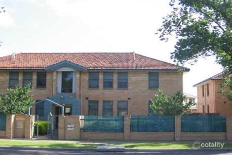 4/109 Ballarat Rd, Maidstone, VIC 3012