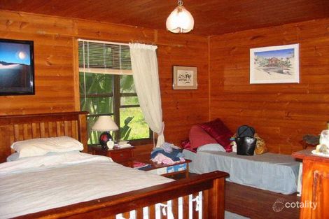 Property photo of 54 Lagoon Road Russell Island QLD 4184