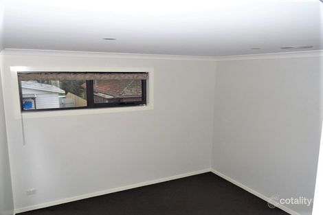 Property photo of 2/20 Iris Avenue Wendouree VIC 3355