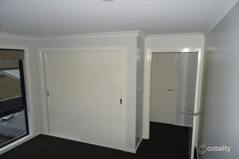 Property photo of 2/20 Iris Avenue Wendouree VIC 3355