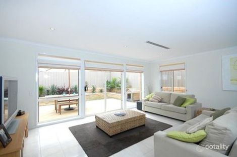Property photo of 14 Semaphore Place Seaford Rise SA 5169