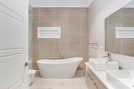 Property photo of 36 Fairbank Drive Gledswood Hills NSW 2557